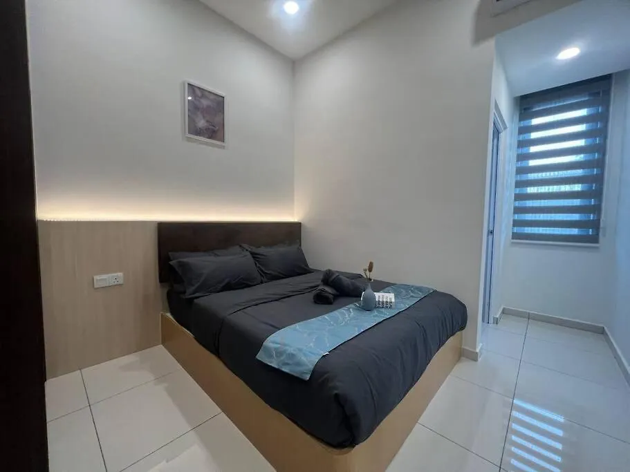 Вилла New, 5Mintojonkerstreet ! Town Area , Arcade, Melaka 4Br 10Pax 0*, Малакка Малайзия