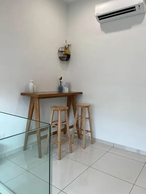Дом отдыха Вилла New, 5Mintojonkerstreet ! Town Area , Arcade, Melaka 4Br 10Pax