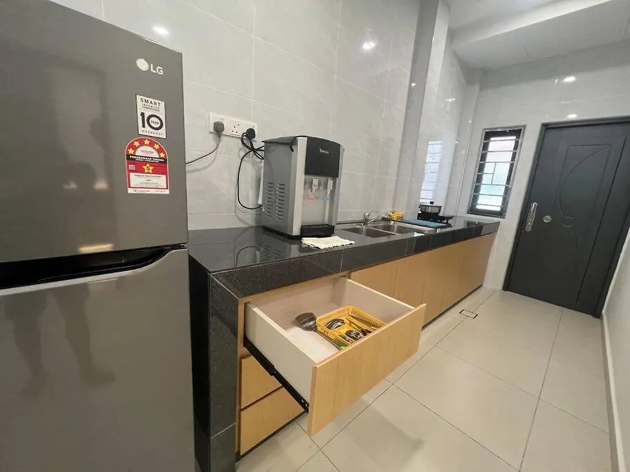 Villa New, 5Mintojonkerstreet ! Town Area , Arcade, Melaka 4Br 10Pax Malacca